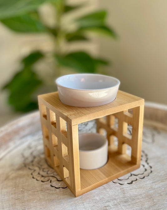 Wood and ceramic wax burner